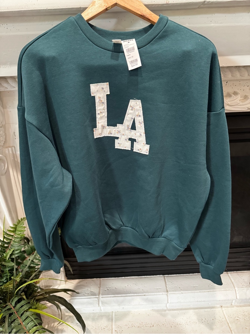 🆕 Full Tilt Teal LA Appliqué Crewneck Sweatshirt